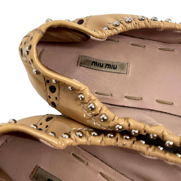 Miu Miu Flat Shoes Beige Leather Pointed Toe Bow Studded Flats Size 37 E… - Picture 2 of 11
